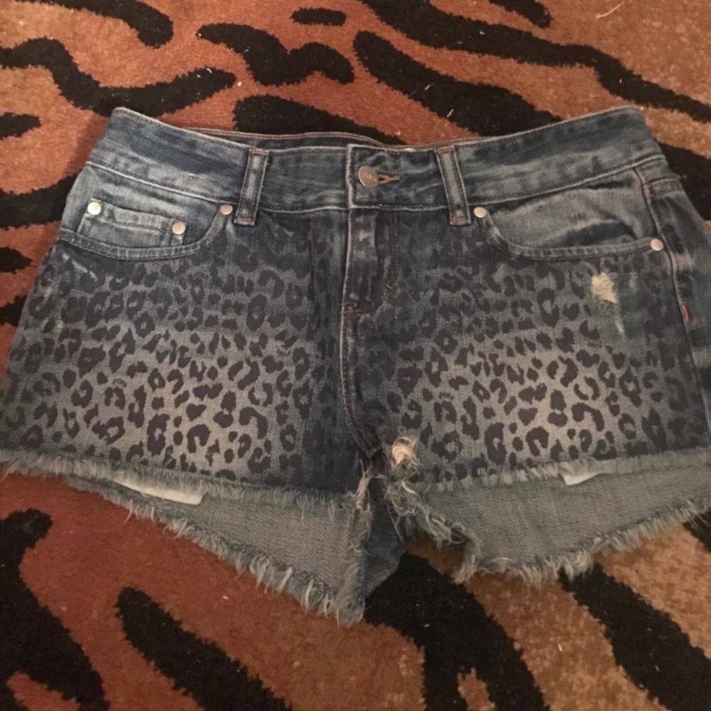 Clothes Bundle - image 3